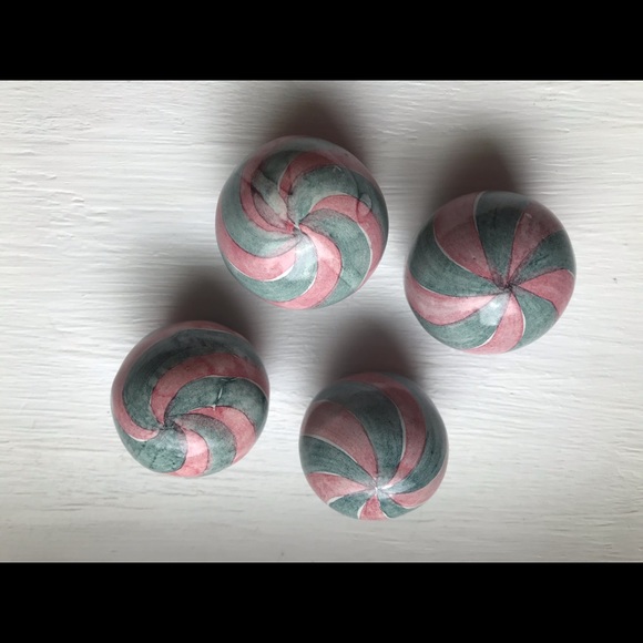 Mackenzie Childs knobs - Picture 4 of 5